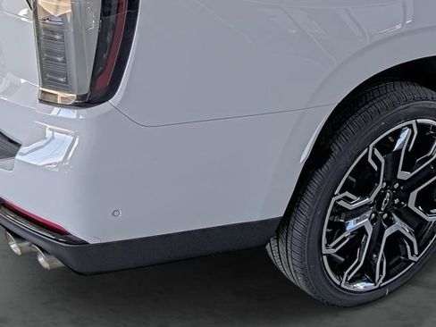 New 2026 Chevrolet Tahoe RST image 13