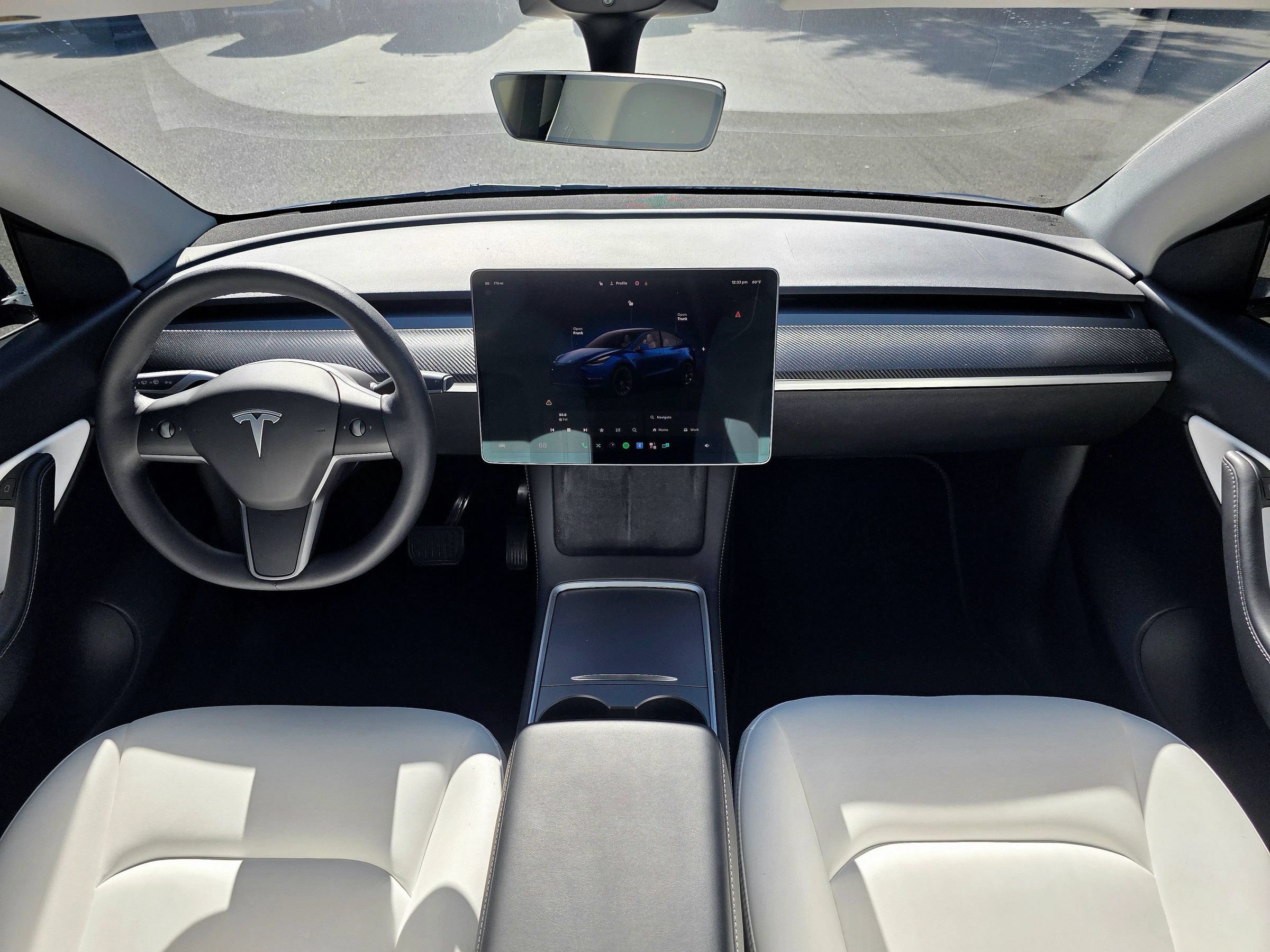 Used 2022 Tesla Model Y Long Range AWD/4WD image 19