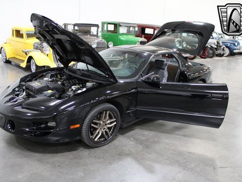 Used 1999 Pontiac Firebird Formula image 14