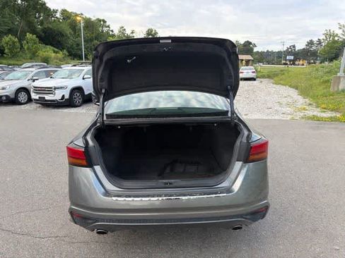 Used 2019 Nissan Altima 2.5 SV AWD/4WD image 9