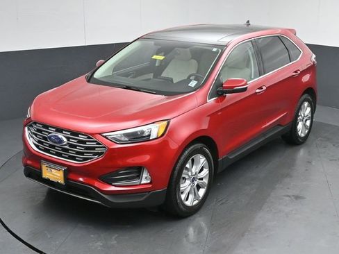 Certified 2022 Ford Edge Titanium w/ Class II Trailer Tow Package image 46