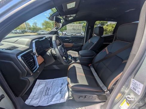 New 2026 GMC Canyon AT4 AWD/4WD image 25