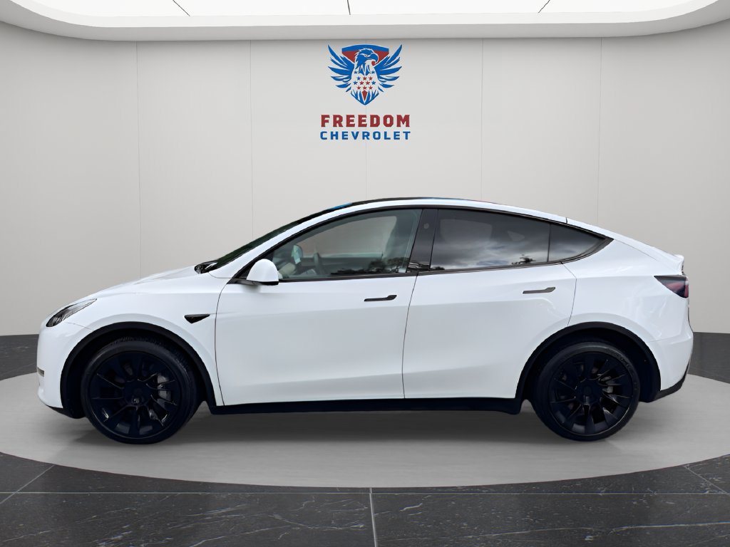 Used 2023 Tesla Model Y Long Range AWD/4WD image 3