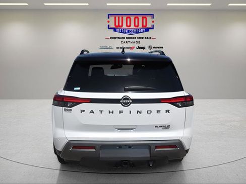 Used 2026 Nissan Pathfinder Platinum AWD/4WD image 4