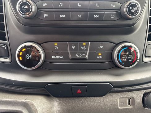 Used 2024 Ford Transit 250 Low Roof w/ Exterior Upgrade Package image 15