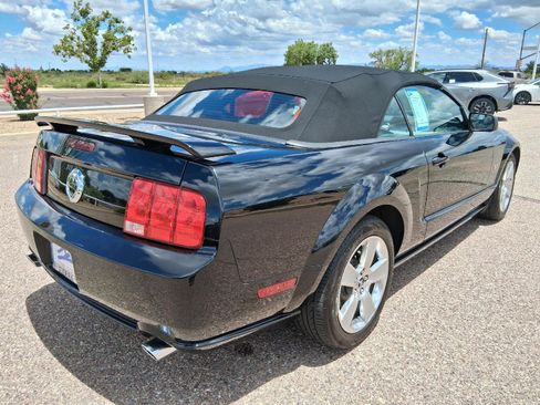 Used 2007 Ford Mustang GT RWD image 6