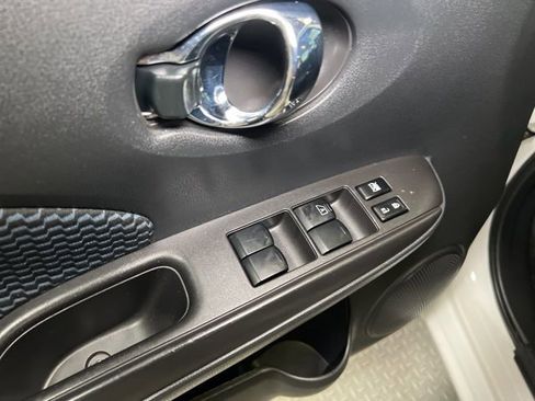 Used 2016 Nissan Versa Note SV image 34