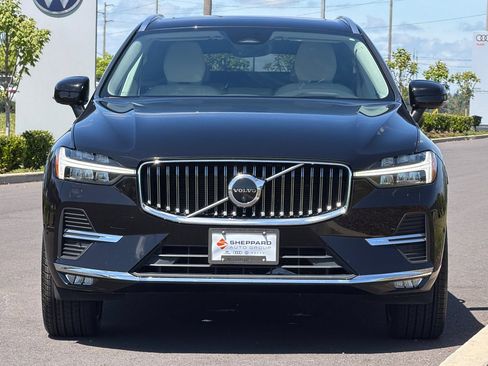 Used 2023 Volvo XC60 B5 Ultimate AWD/4WD image 8