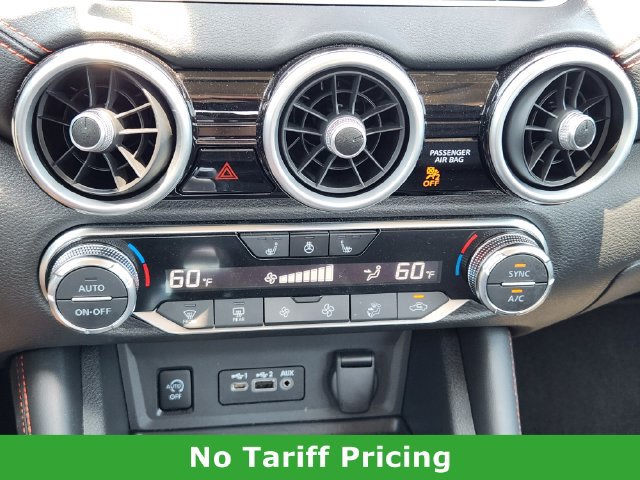 Certified 2025 Nissan Sentra SR w/ SR Premium Package FWD image 18