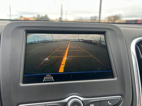 Used 2019 Chevrolet Equinox LT image 26