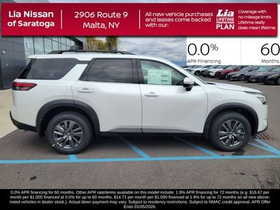 New 2025 Nissan Pathfinder SV