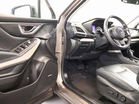 Certified 2023 Subaru Forester Limited image 8