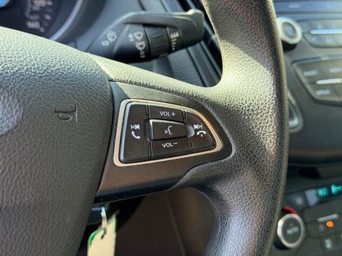 Used 2017 Ford Focus SE image 10