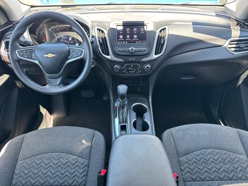 Certified 2023 Chevrolet Equinox LT FWD image 16