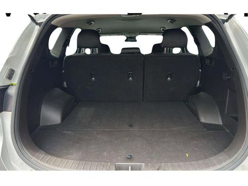 Used 2020 Hyundai Santa Fe SE FWD image 26