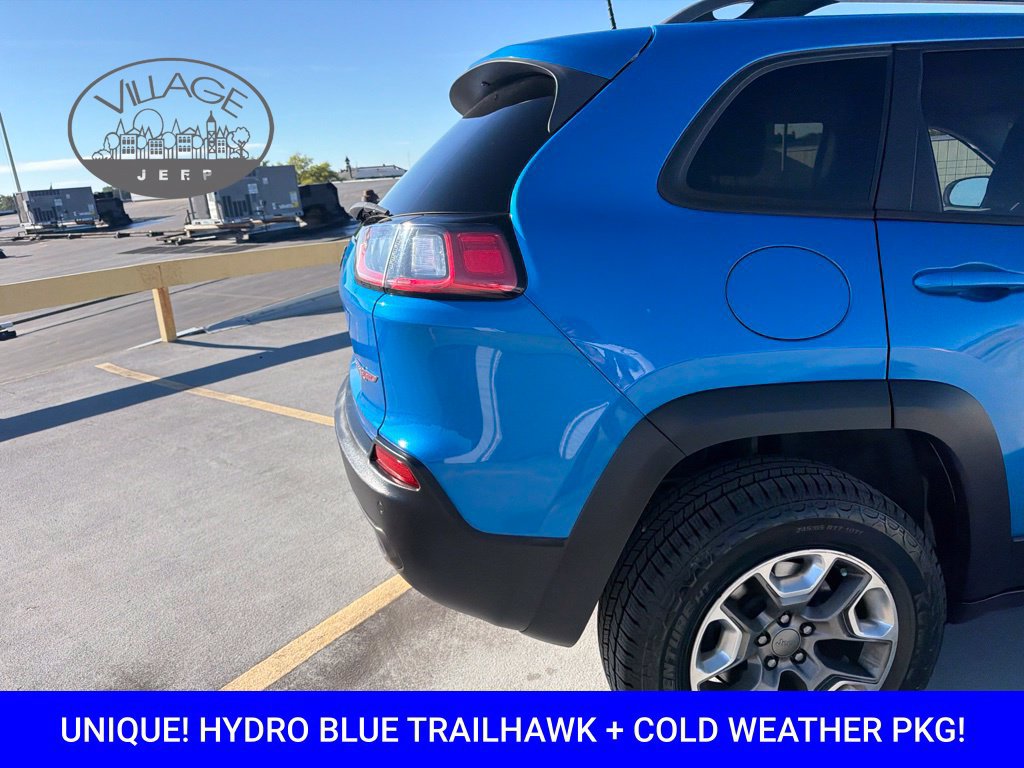 Used 2019 Jeep Cherokee Trailhawk w/ Cold Weather Group AWD/4WD image 27