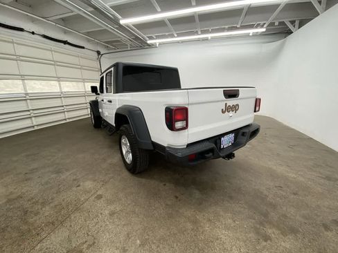 Used 2020 Jeep Gladiator Sport w/ Quick Order Package 24S image 4