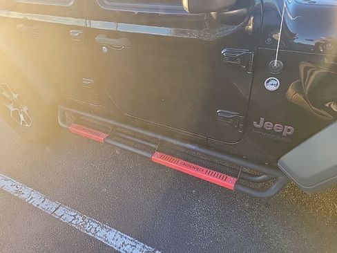 Used 2022 Jeep Wrangler Unlimited Rubicon image 7