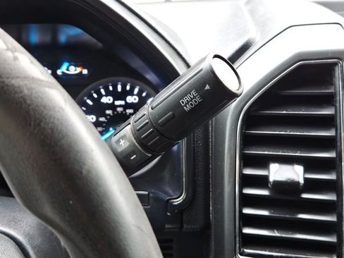 Used 2020 Ford F250 XLT w/ XLT Premium Package AWD/4WD image 11