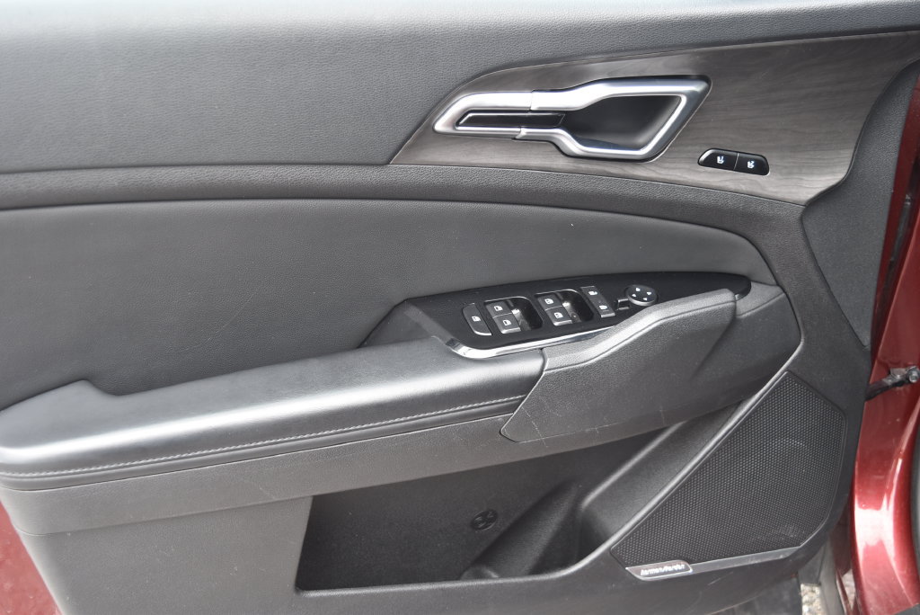 Used 2023 Kia Sportage X-Pro AWD/4WD image 8