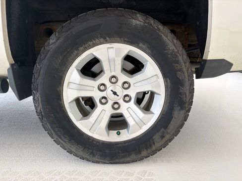 Used 2014 Chevrolet Silverado 1500 LTZ Z71 w/ LTZ Plus Package AWD/4WD image 22