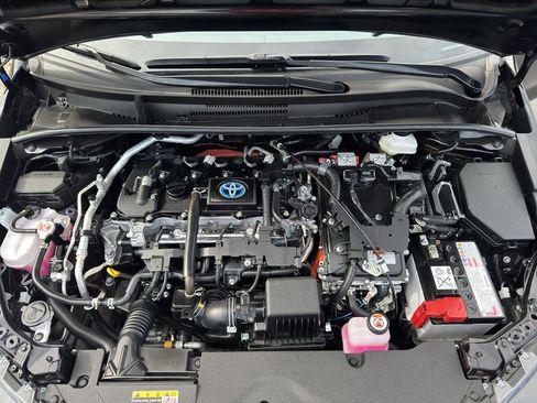 Certified 2024 Toyota Corolla SE AWD/4WD image 16