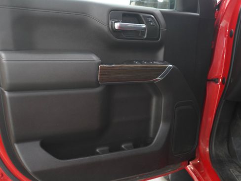 Used 2021 Chevrolet Silverado 1500 RST w/ Z71 Off-Road Package AWD/4WD image 18