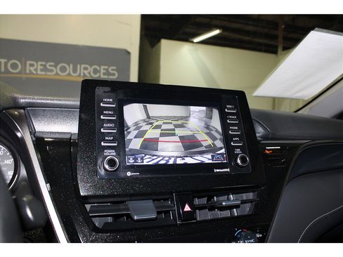 Used 2023 Toyota Camry SE image 35