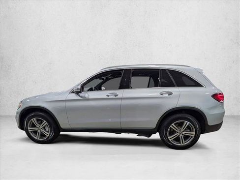 Used 2022 Mercedes-Benz GLC 300 image 9