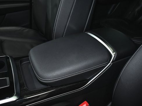 Used 2025 Audi Q8 Premium w/ Black Optic Package image 46