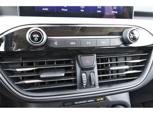 Certified 2022 Ford Escape SE w/ SE Sport Appearance Package FWD image 27