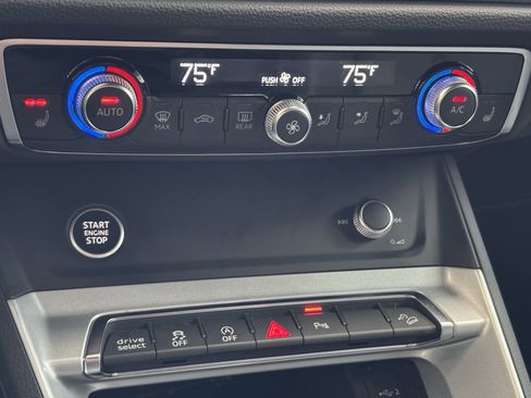 Used 2022 Audi Q3 2.0T Premium w/ Convenience Package image 28