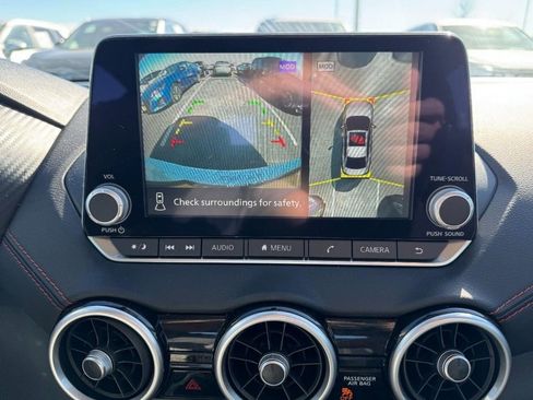 Used 2025 Nissan Sentra SR w/ SR Premium Package image 21