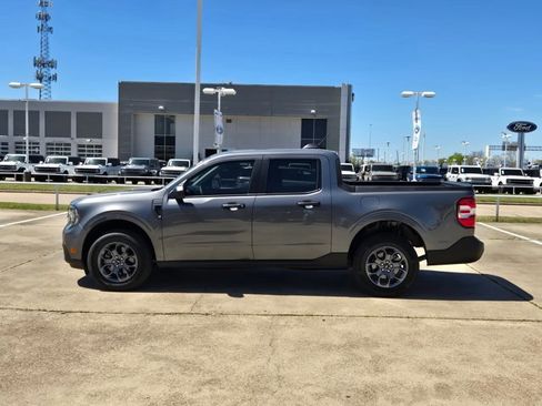 Certified 2025 Ford Maverick XLT w/ Equipment Group 302A image 9