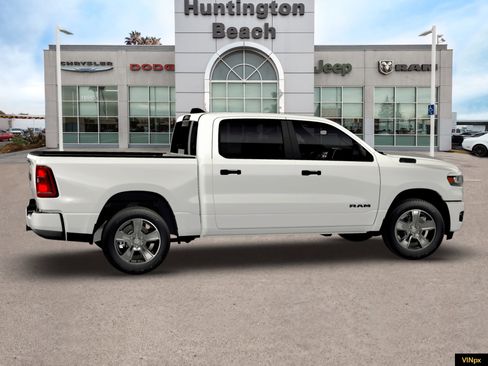 New 2026 RAM 1500 Express image 15