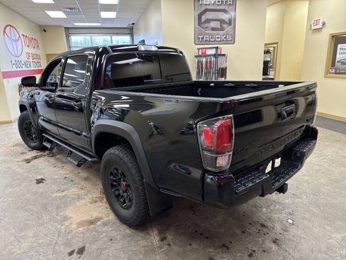 Used 2019 Toyota Tacoma TRD Pro image 8