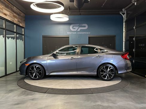 Used 2020 Honda Civic Sport image 6