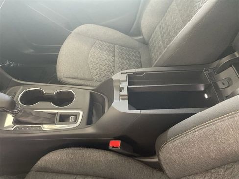 Certified 2024 Chevrolet Equinox LT w/ LPO, Floor Liner Package image 25