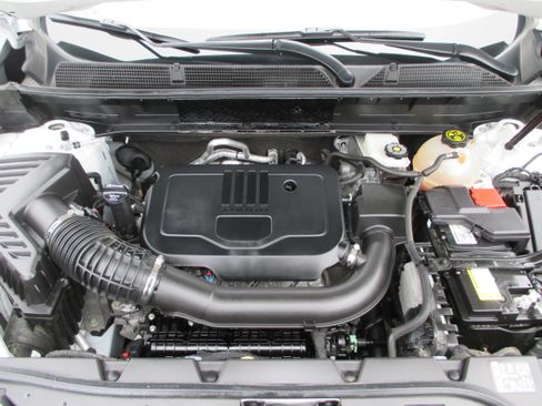 Used 2023 GMC Acadia SLE w/ Driver Convenience Package image 28