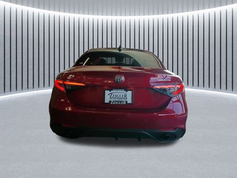 New 2025 Alfa Romeo Giulia AWD w/ Driving Assist Package image 11