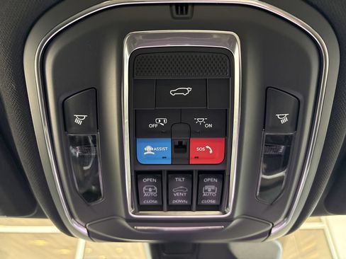 New 2026 Jeep Grand Cherokee Limited AWD/4WD image 22