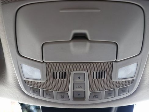 Used 2019 Ford Expedition Max Platinum image 27