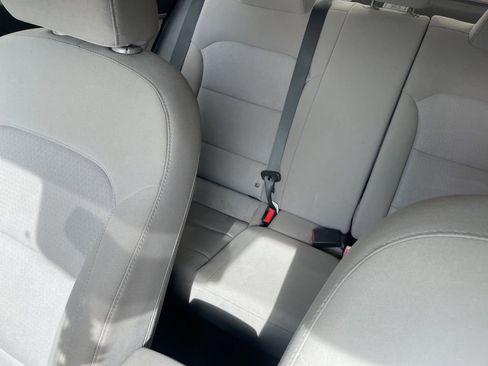 Used 2018 Hyundai Elantra SEL image 15