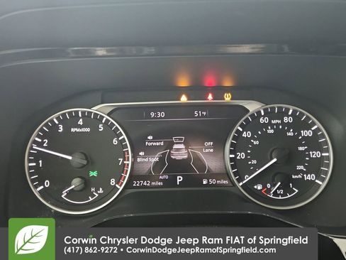 Used 2025 Nissan Pathfinder SL image 23