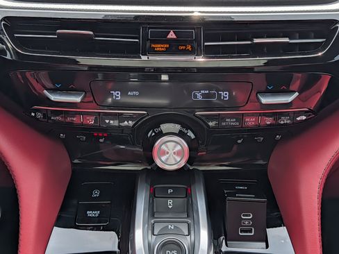 Used 2023 Acura MDX A-Spec image 30