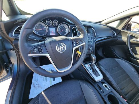 Used 2017 Buick Cascada Premium image 22