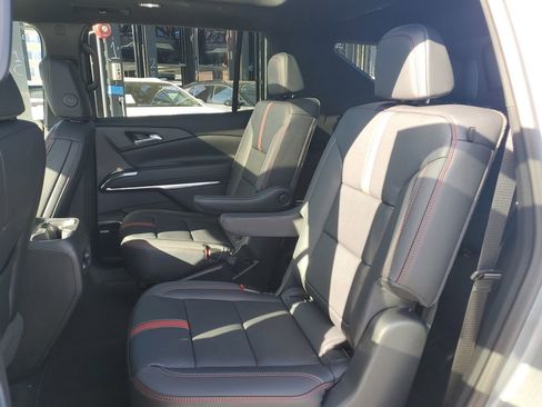 New 2026 Chevrolet Traverse RS image 15