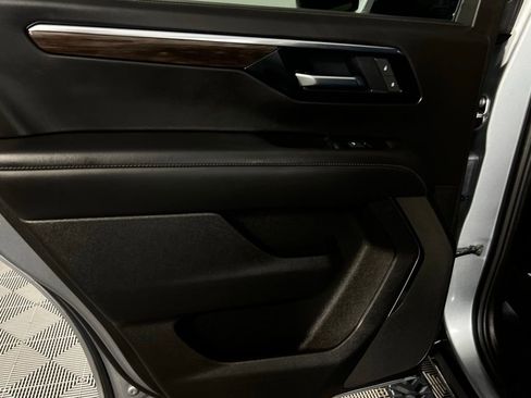 Used 2025 Chevrolet Tahoe Z71 image 28