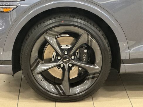 New 2026 Genesis GV70 2.5T Sport Prestige AWD/4WD image 26