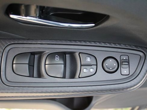 New 2025 Nissan Versa SV image 10